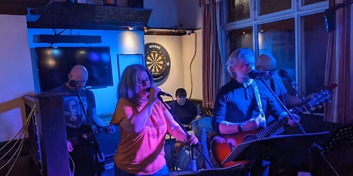 The Good Biscuits at The Castle Inn