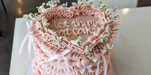 Cake decorating class, Holiday themed!