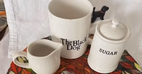 \u200b\u200b"Stained Glass Mosaic Lazy Susan" with artist Karen Ryder