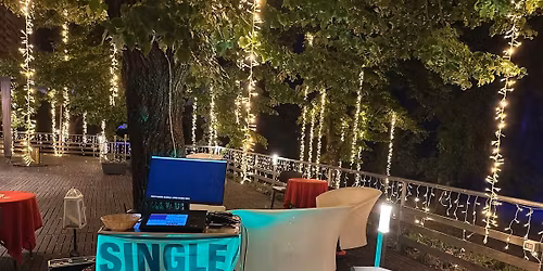 Bologna in serata dei single red party in tour by Celestino!