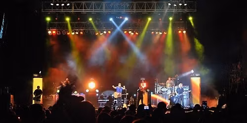 Country Stampede (Thursday Pass) with Treaty Oak Revival