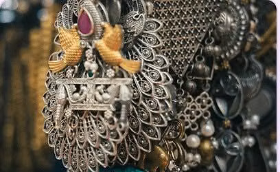 Trinkets & Treasures