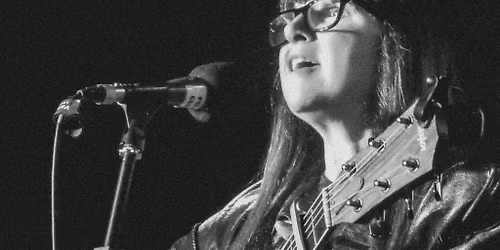 Sue Conroy live @CafeEtch Middlesbrough