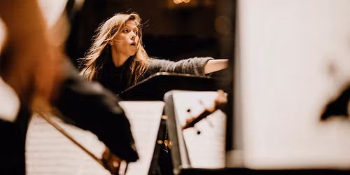 Hannigan Conducts Gershwin