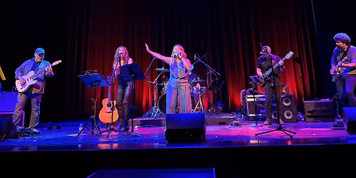 Joanie Pickens (Gallant) - Take Me As I Am!