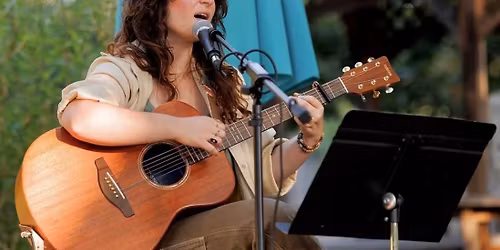 Wine Down Fridays: Friday Night Wine Tasting, Live Music, and Food from Cibo Rustico Pizzeria