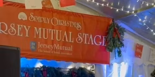 Live Loungers at St Helier Christmas Market 