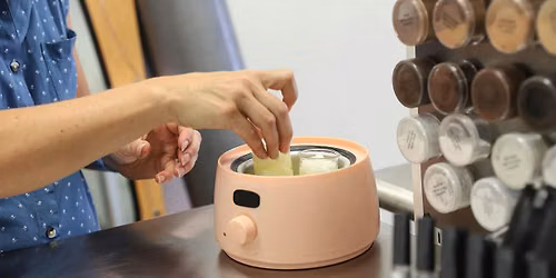 Organic Lip Balm Making at Mix Cosmetiques