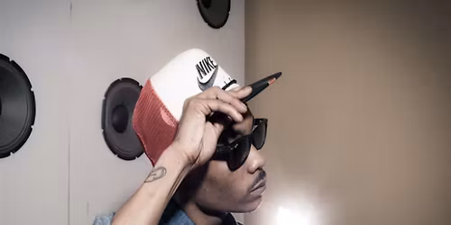 Spotlight Sundays Thanksgiving Edition w\/ Headliner TEEFLII & MORE!