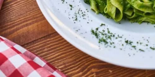 Authentic Tagliatelle al Pesto: Los Angeles