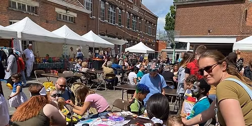 Buurtfeest op #dendam