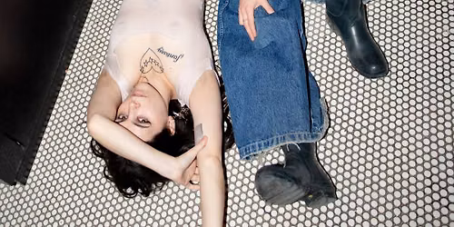 fantasy of a broken heart + support: tba \/\/ Hamburg - Hafenklang - Goldener Salon