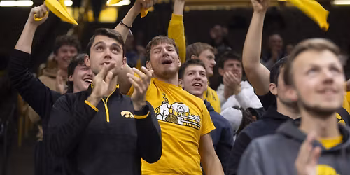 Parking Northwestern Wildcats at Iowa Hawkeyes Womens Volleyball