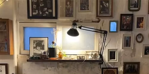 \uc640\ub2c8\ud0c0 \uc74c\uc545\uac10\uc0c1\uc2e4: \uc131\uc218 LP \uc74c\uc545 \uac10\uc0c1 \uacf5\uac04