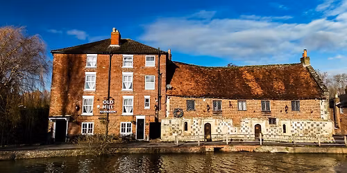 Adults Halloween karaoke\ud83c\udfa4