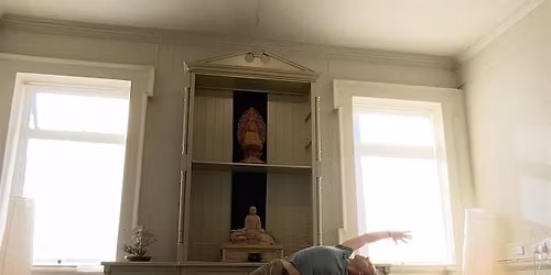 Hatha Yoga Class 7pm