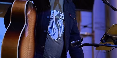 Shaking It Up in Bakersfield