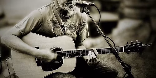 Live Music - Chris Donahue