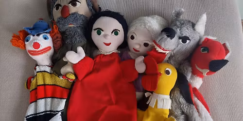 Tavaszi J\u00e1tsz\u00f3B\u00c1Bsz\u00ednh\u00e1z - Piroska \u00e9s bar\u00e1tai