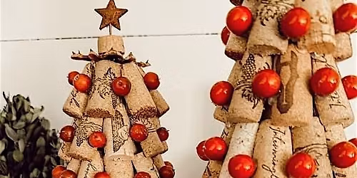 Christmas Crafts at HWB