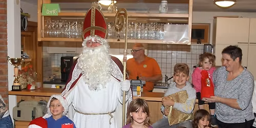 Adventhock mit Nikolausfeier