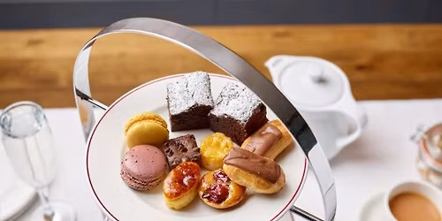 SPARKLING AFTERNOON TEA 