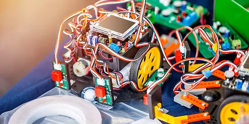 Family Day | Robots Invade the Art Lab: Return of the Robots