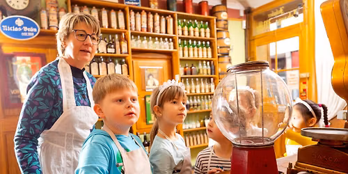 Finsterwalde: Ostereinkauf wie die Urgro\u00dfeltern 