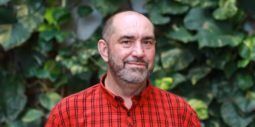 \u010cten\u00ed v podkrov\u00ed | MIROSLAV HLAU\u010cO | Letnice