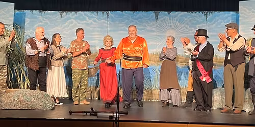 θεατρική παράσταση : Παραμύθι Χωρίς Όνομα του Ιάκωβου Καμπανέλλη σε σκηνοθεσία Αγαμέμνονα Ζαχαράτου 