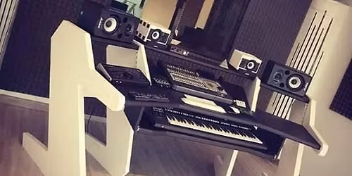 SPRINGLIGHTS MAX MEDIA CONCERT