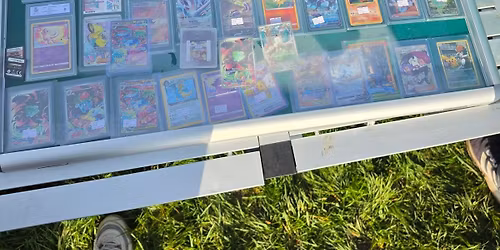 moss end bracknell carboot