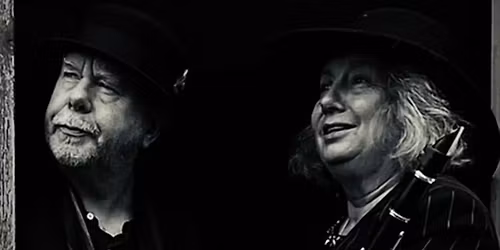 Dalla Duo live at the Pier House Hotel, Charlsetown