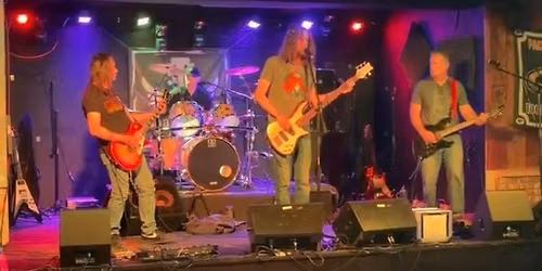 Analog Vibe @ Dunmire\u2019s on the Lakes