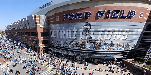 Parking Pittsburgh Steelers at Detroit Lions