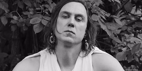Takeover #4 hosted by Lars Eidinger: Anti Disco - Posthof Linz