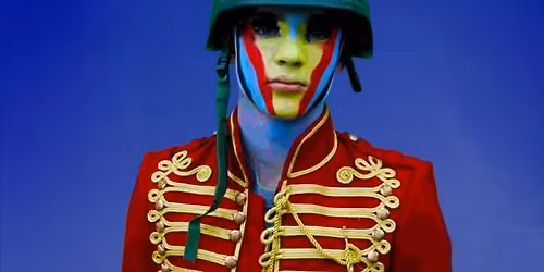 MARQUEE SQUARE HEROES