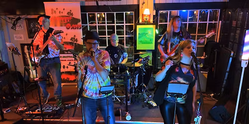 \u2728\ufe0fScarlett Oaisis Rocks 1933 Pub\u2728\ufe0f