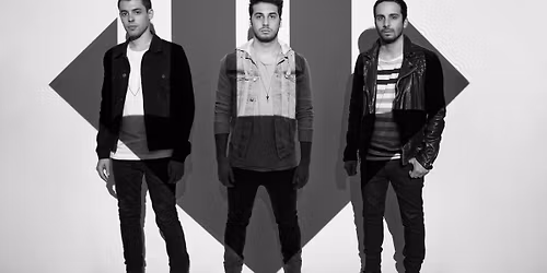 Cash Cash (18+)