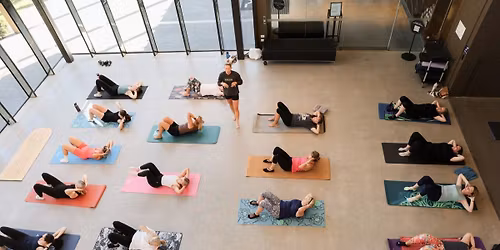 Pilates among the Paintings | with Burn en Tone