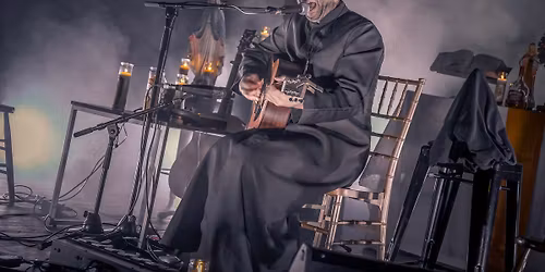 Mononc' Serge \u00e0 l'\u00e9glise