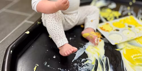 Zoo Taste Safe Messy Play (0-3 years)