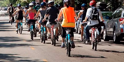 Bikes, Bites, and Brews: Chicago's Signature Dishes Bike Tour Tickets