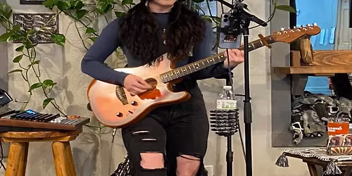 Live Music w\/ Dani Sven