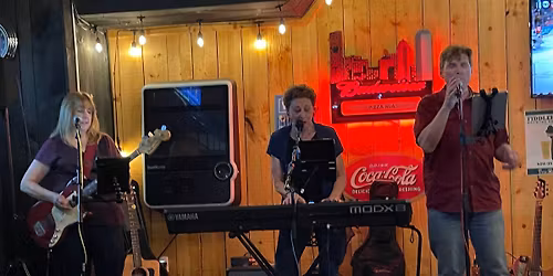 Don't Think Twice at The Gulu-Gulu Caf\u00e9