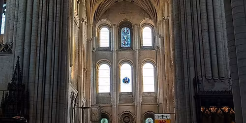 TOUR How Did They Build Norwich Cathedral?