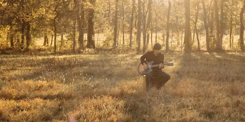 Charlie Worsham in York