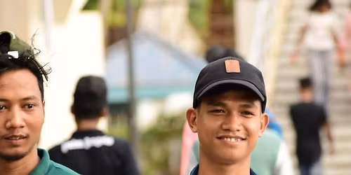 Rikonni Indian vlogger group 