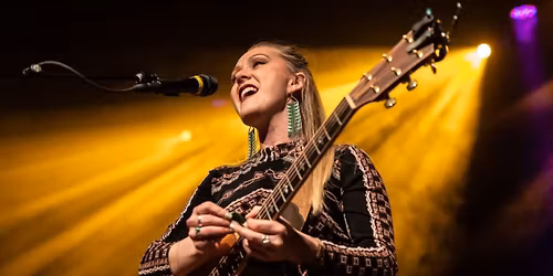 Sunday Acoustic Magic with Christine Alice!