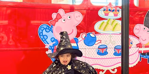 Peppa Pig Halloween London Sightseeing Bus Tour